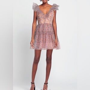 NWT DX Collection‎ Deep V-Neckline Tiered Dress Size Medium